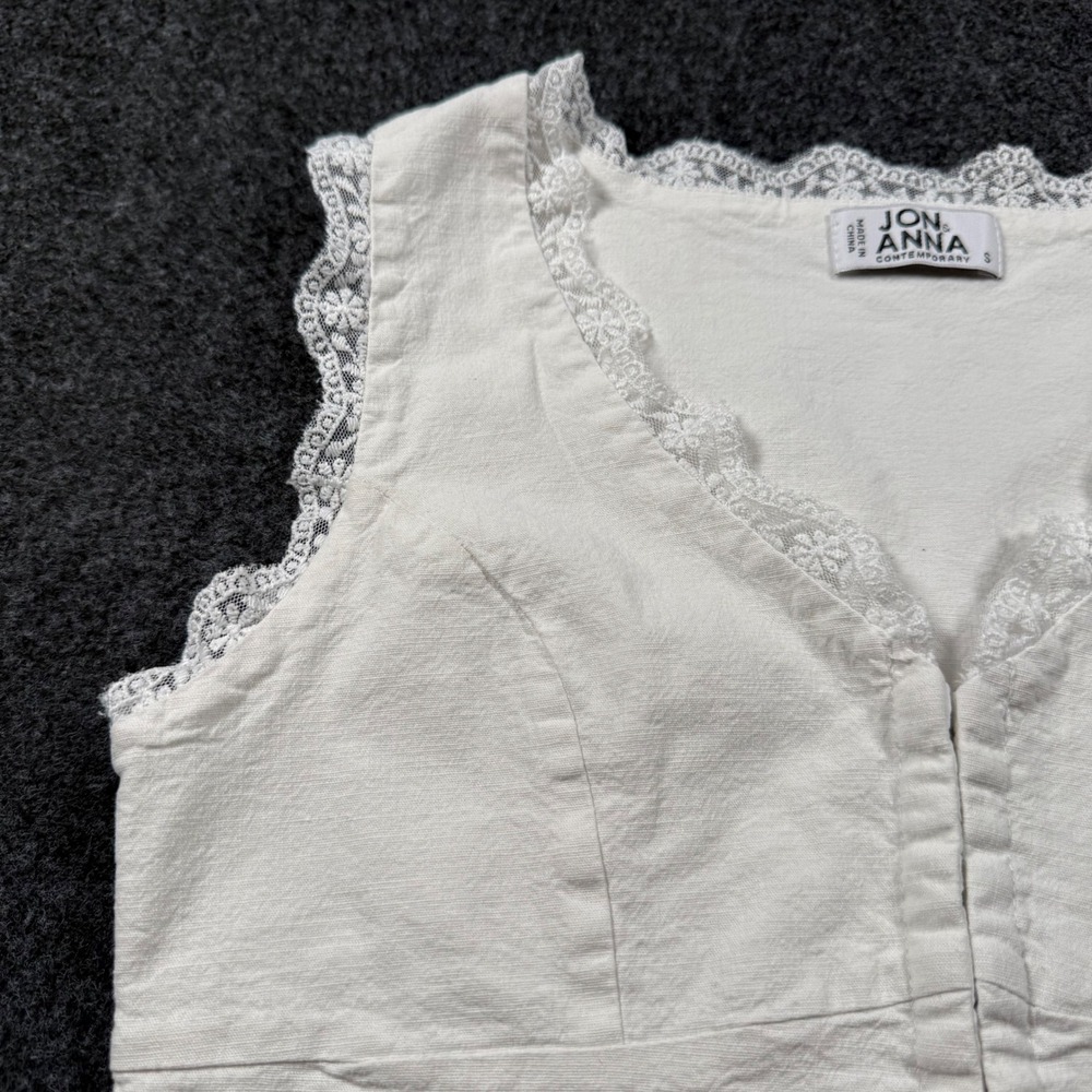 Jon & Anna White Lace Trim Cropped Vest Top Hook Eye Sleeveless Waistcoat Small - Picture 2 of 8
